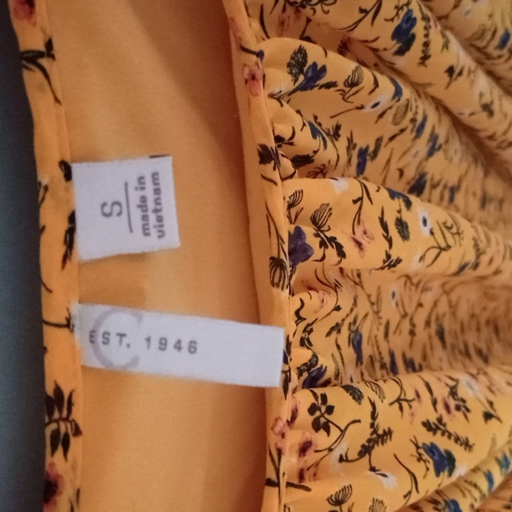 EST. 1946 Women's Blouse - Picture 4 of 5